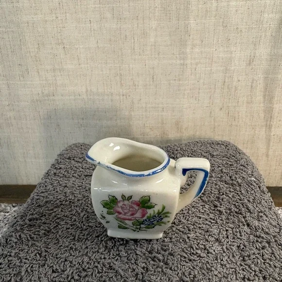 Vintage Miniature Tea Pot Porcelain Made In Japan  7 Piece - Picture 3 of 7